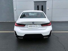 BMW 3 Series 325i M Sport Package - фото 3