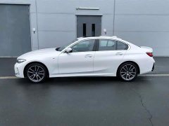 BMW 3 Series 325i M Sport Package - фото 4