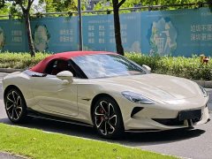 Lynk & Co MG Cyberster 520km legendary four-wheel drive red hood version - фото 5