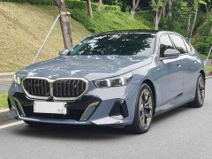 BMW i5 eDrive 35L Exclusive Luxury Package - фото 1