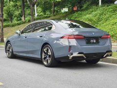 BMW i5 eDrive 35L Exclusive Luxury Package - фото 3
