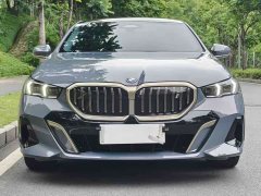 BMW i5 eDrive 35L Exclusive Luxury Package - фото 4