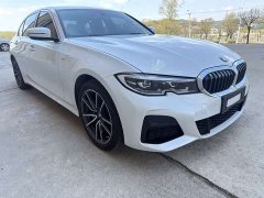 BMW 3 Series 320Li M Sports Package - фото 4