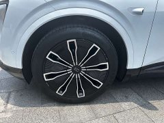 Avatr 07 Ultra range extended version four-wheel drive - фото 5