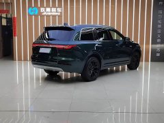 Li Auto ONE Extended-Range 6-Seater - фото 4