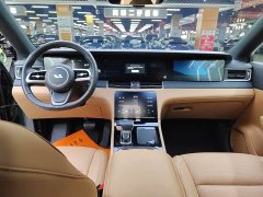Li Auto ONE Extended-Range 6-Seater - фото 9