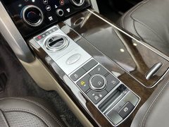 Land Rover Range Rover 3.0 L6 400PS Legendary Extended Classic Edition - фото 9