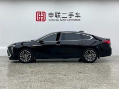 Buick LaCrosse 28T Platinum Edition - фото 3
