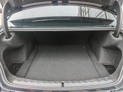 BMW 3 Series 330Li M Sports Night Package - фото 16