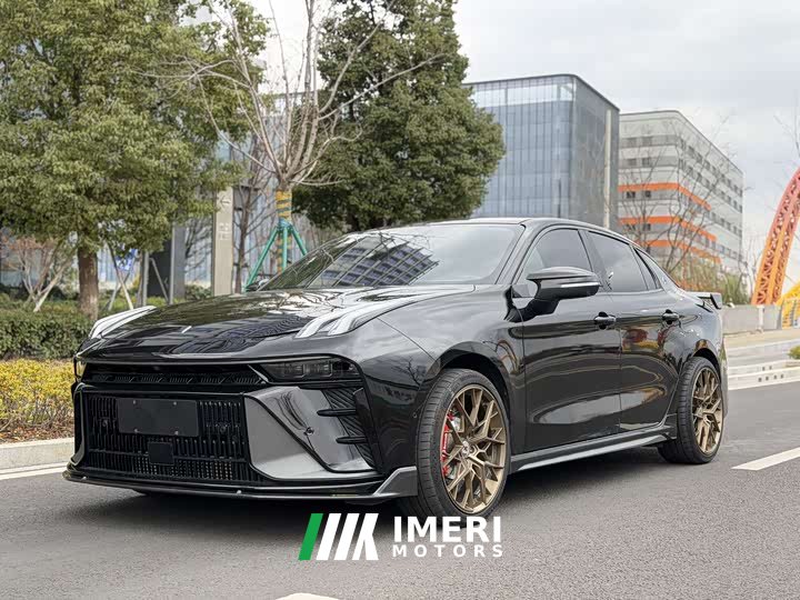 Lynk & Co 03 1.5TD DCT Pro - автомобиль из Китая