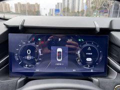 Lynk & Co 03 1.5TD DCT Pro - фото 5