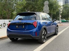 MINI 2025 2.0T COOPER S Artist Five-Door Edition - фото 4