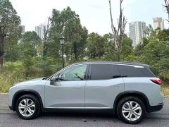NIO ES8 75kWh seven-seater version - фото 6