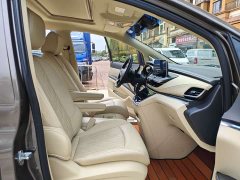 Buick GL8 land business class premium type - фото 4