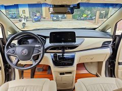 Buick GL8 land business class premium type - фото 6