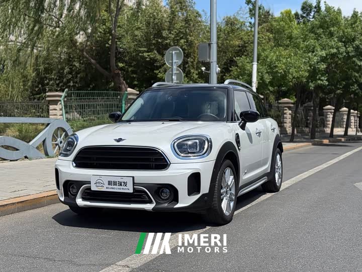 MINI COUNTRYMAN 2023 facelift 1.5T COOPER connoisseur - автомобиль из Китая