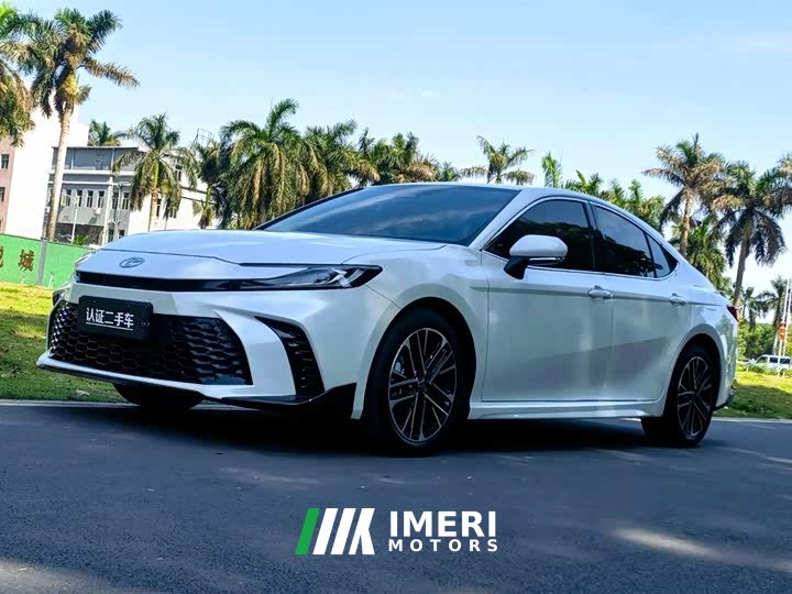 Toyota Camry Hybrid 2.0HSE Sport Lite Edition - автомобиль из Китая