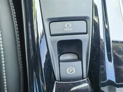 Toyota Camry Hybrid 2.0HSE Sport Lite Edition - фото 16