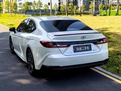 Toyota Camry Hybrid 2.0HSE Sport Lite Edition - фото 5