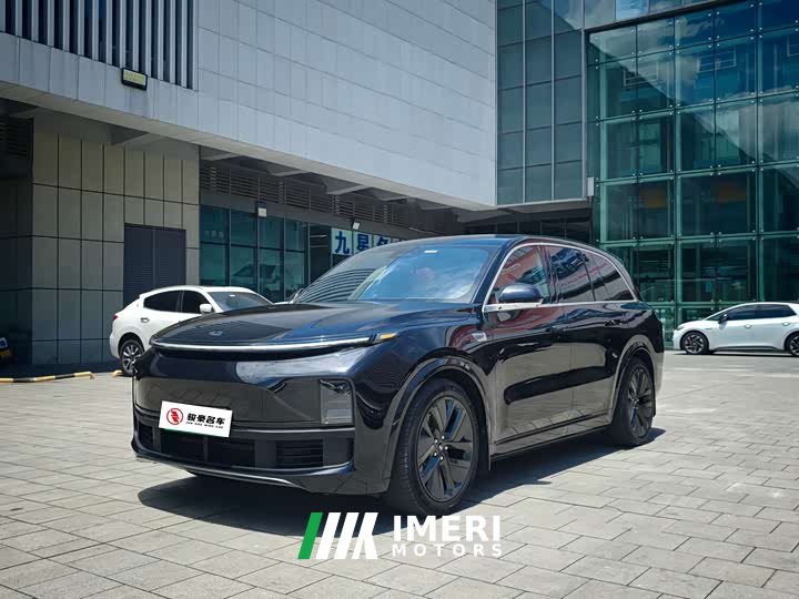 Li Auto Ideal L8 Pro - автомобиль из Китая