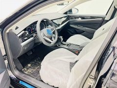 Volkswagen Passat Outstanding 330TSI Elite Edition - фото 11