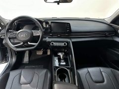Lexus Elantra 2022 1.5L CVT GLX Elite Edition - фото 11