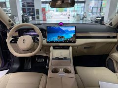 AITO Wenjie M5 extended range Ultra four-wheel drive version - фото 10