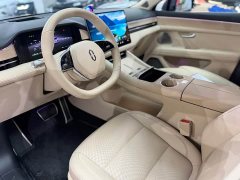 AITO Wenjie M5 extended range Ultra four-wheel drive version - фото 5