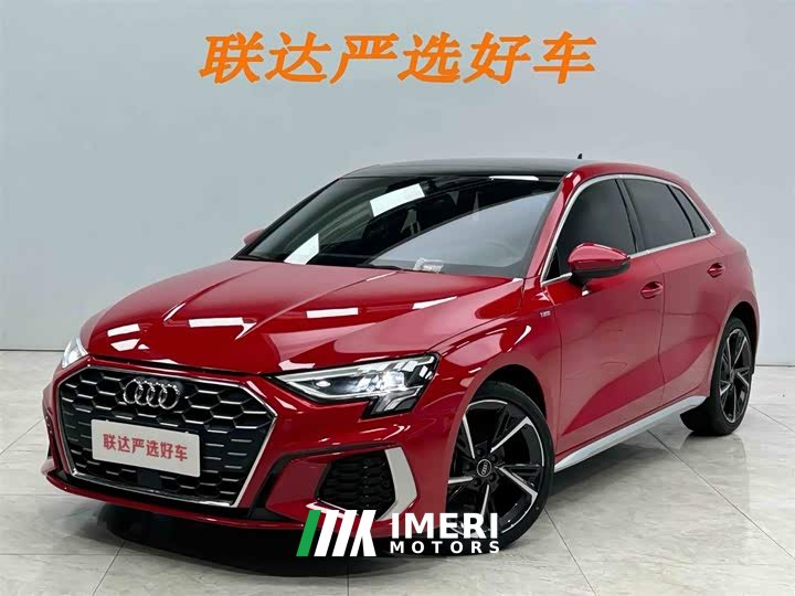 Audi A3 2022 Sportback 35 TFSI stylish and sporty - автомобиль из Китая