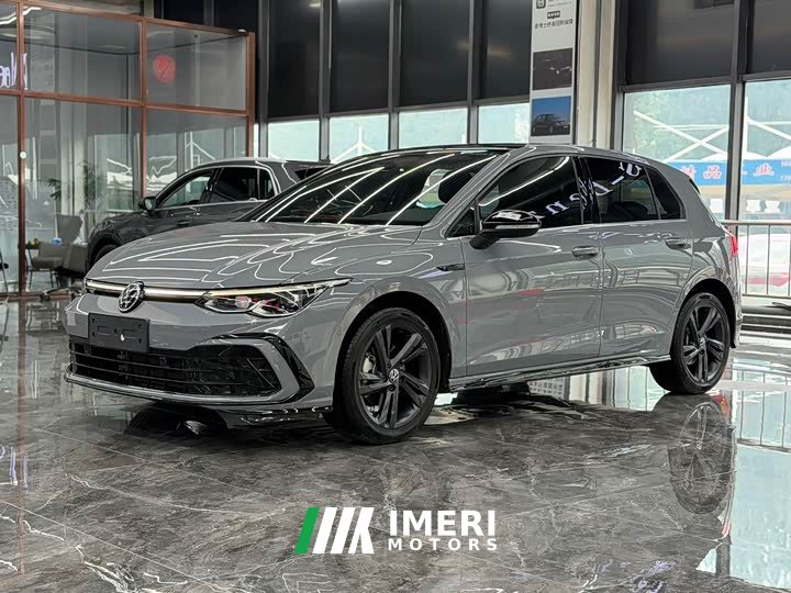 Volkswagen Golf 2021 280TSI DSG R-Line - автомобиль из Китая