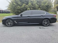 BMW 5 Series facelift 530Li leading M sports package - фото 6