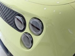 Lynk & Co firefly luminous version - фото 20