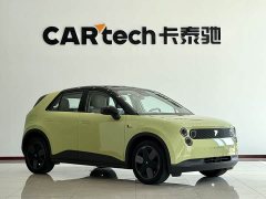 Lynk & Co firefly luminous version - фото 3