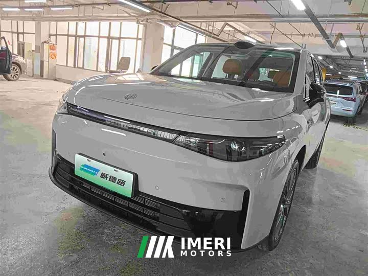 Lynk & Co Leapmoon C10 2026 210 lidar version - автомобиль из Китая
