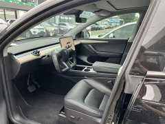 Tesla Model Y rear-wheel drive version - фото 6