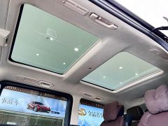 Mercedes-Benz V-Class 2024 V 300 L Long Wheelbase Luxury Edition - фото 12