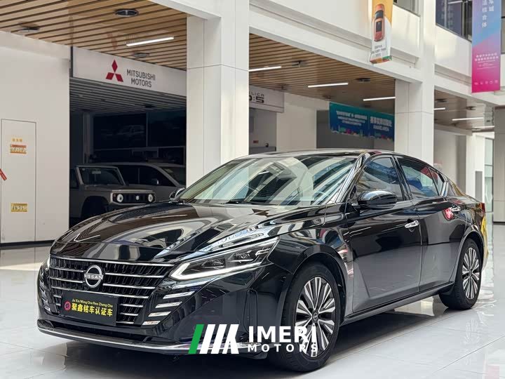 Nissan Altima 2022 2.0L XL-TLS Comfort Edition - автомобиль из Китая
