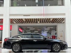 Nissan Altima 2022 2.0L XL-TLS Comfort Edition - фото 4