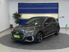Audi A3 Sportback 35 TFSI luxury sports - фото 1