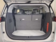 Buick GL8 Land Business Intelligent Edition - фото 18