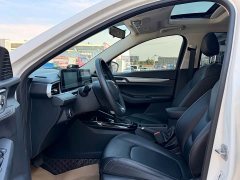 Lexus Escort 2021 1.5L Automatic Glory Edition - фото 11