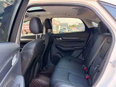 Lexus Escort 2021 1.5L Automatic Glory Edition - фото 12