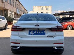 Lexus Escort 2021 1.5L Automatic Glory Edition - фото 5