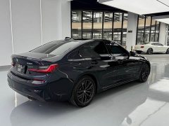 BMW 3 Series Facelift 330i M Sport Night Package - фото 14