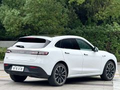 AITO Wenjie M5 pure electric rear drive smart driving version - фото 8