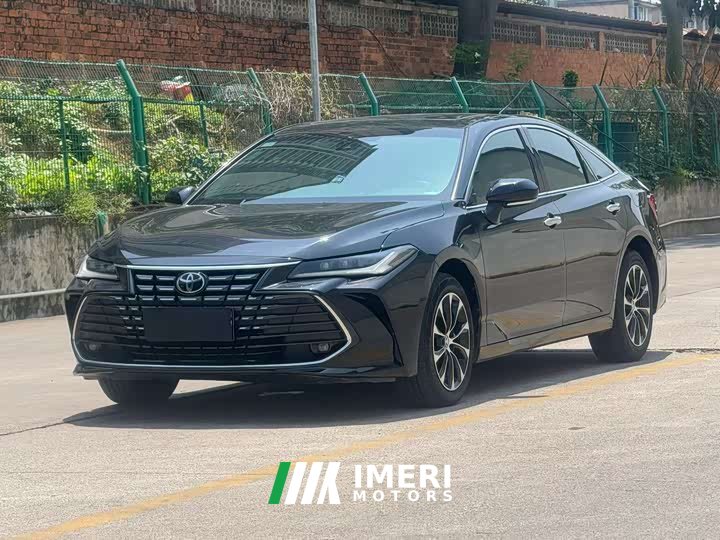 Toyota Asia Dragon 2023 2.0L Deluxe Edition - автомобиль из Китая