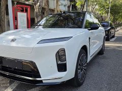 NIO ES8 Six-seater Executive Deluxe Edition - фото 3