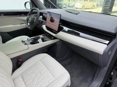 Zeekr 009 2024 6-Seater Executive AWD 108kWh - фото 15