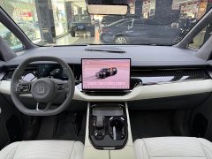 Zeekr 009 2024 6-Seater Executive AWD 108kWh - фото 8