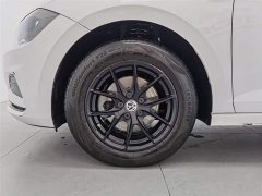 Volkswagen Polo facelift Plus 1.5L automatic indulgence version - фото 17